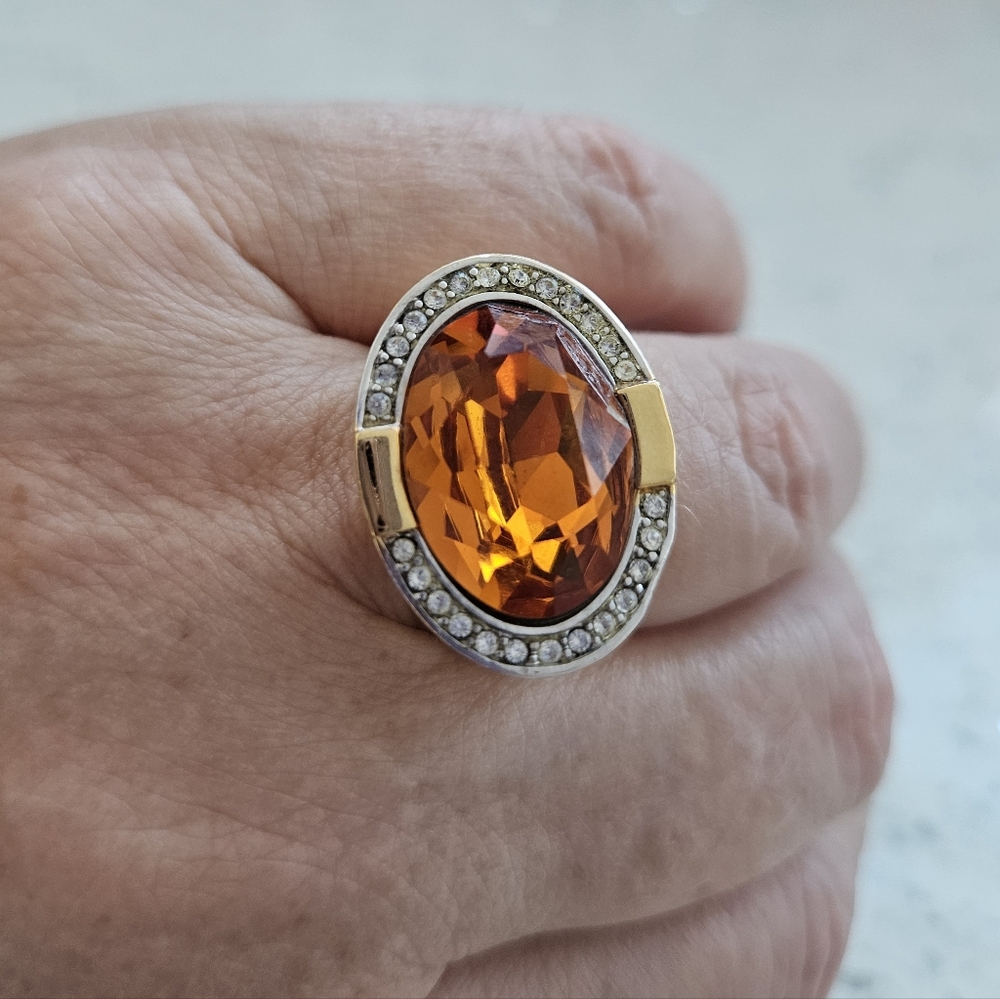 Joan Rivers  Gold and Silver Oval Gemstone Ring Size 8 - Picture 6 of 10